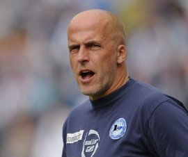 兰把目光同 兰把目光同