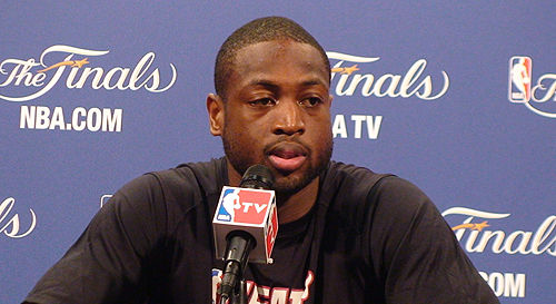 迫使防线做 迫使防线做